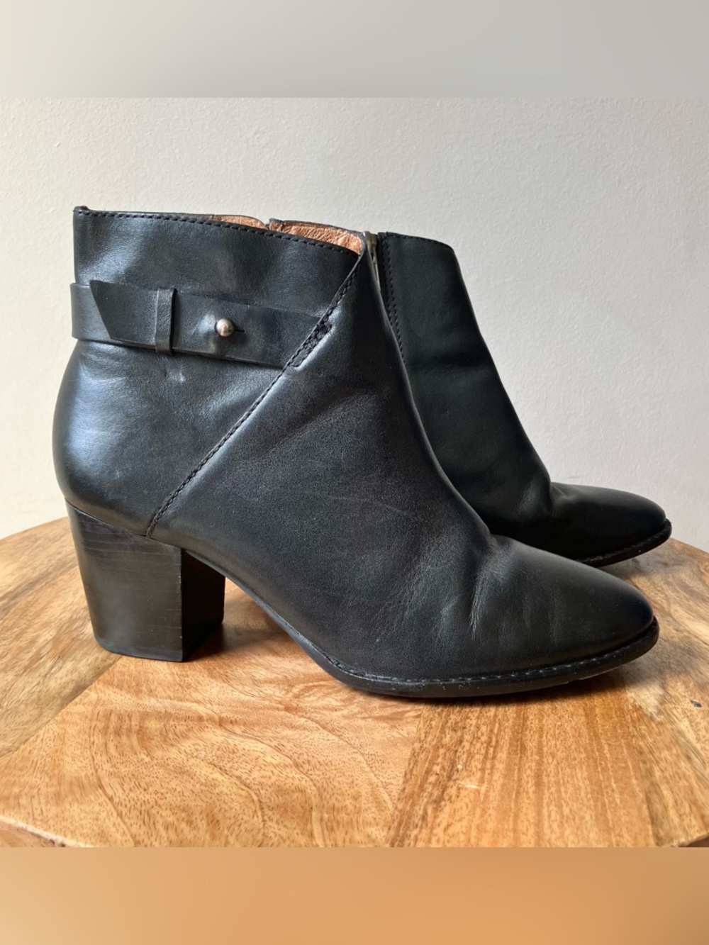 Madewell | The Kelci Leather Minimalist Heeled Ankle Boot
